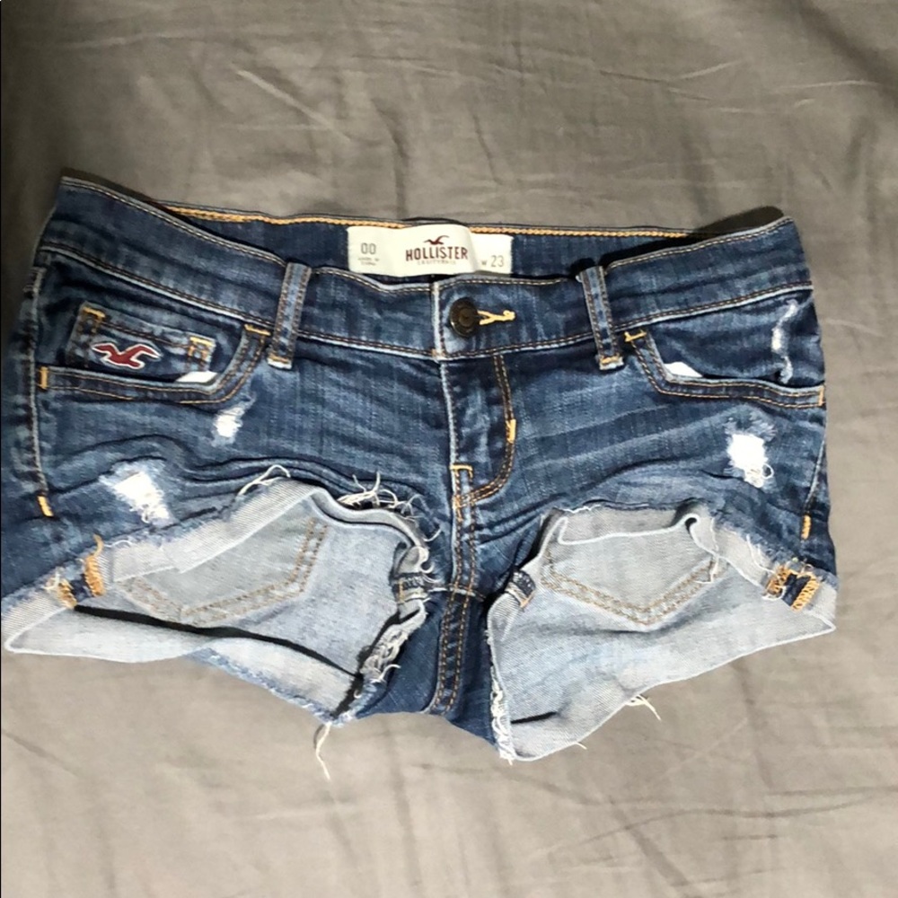 Hollister Co. medium wash distressed shorts
